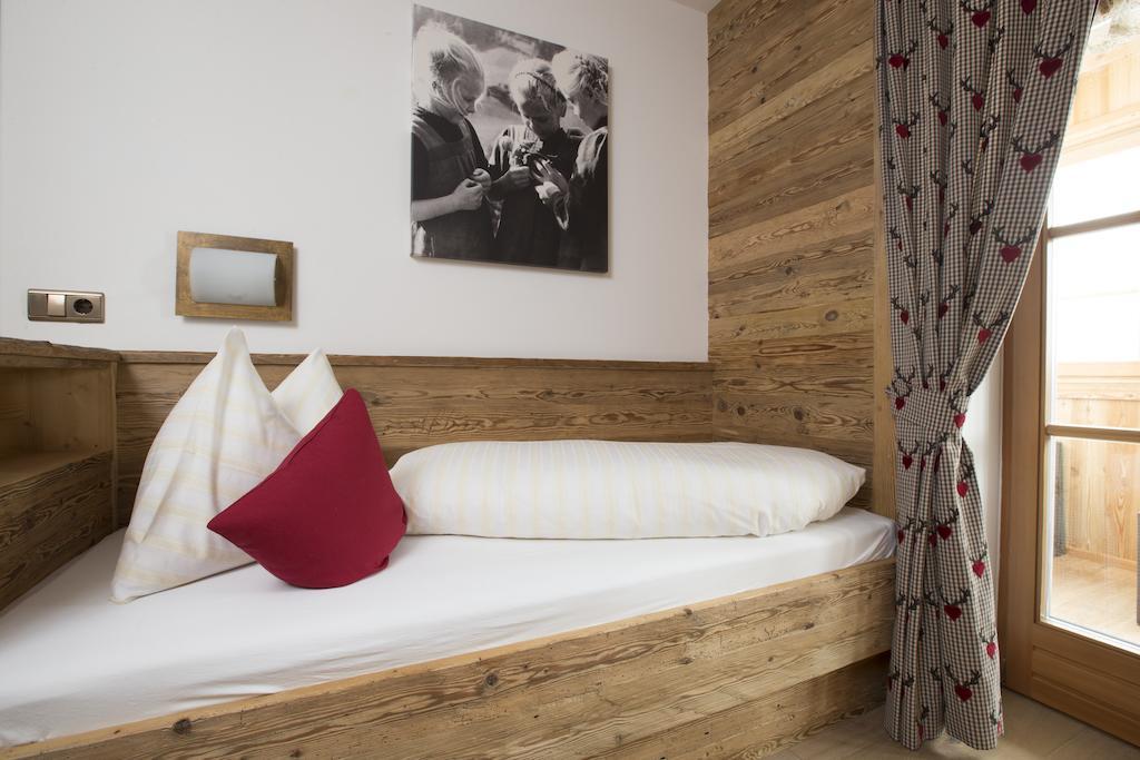Loefflerhof Villa Weisberg-Taisten Kamer foto